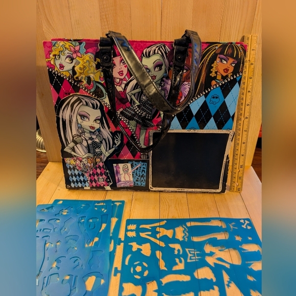 monster High Stylish Pink and Black Tote Bag - Picture 2 of 8